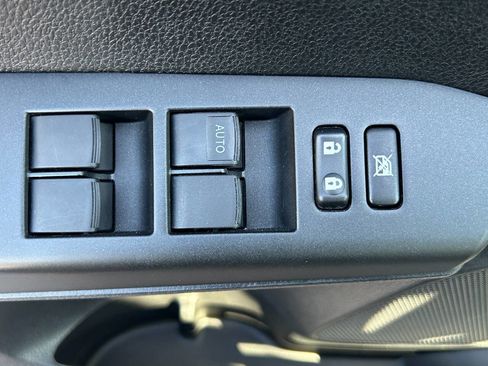 Used 2017 Toyota RAV4 XLE w/ Plus Special Value Package AWD/4WD image 14