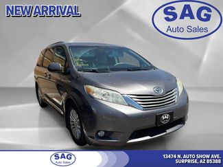 Used 2014 Toyota Sienna XLE FWD video 1