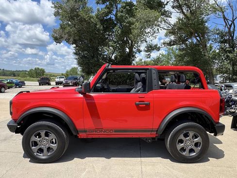 Used 2022 Ford Bronco 2-Door image 29
