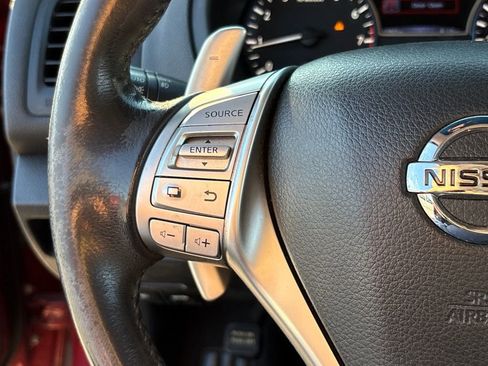 Used 2016 Nissan Altima 2.5 SR image 19