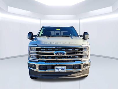 New 2026 Ford F250 Lariat w/ Lariat Premium Package