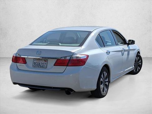 Used 2013 Honda Accord LX image 5