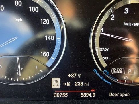 Used 2022 BMW X1 xDrive28i w/ Convenience Package image 4