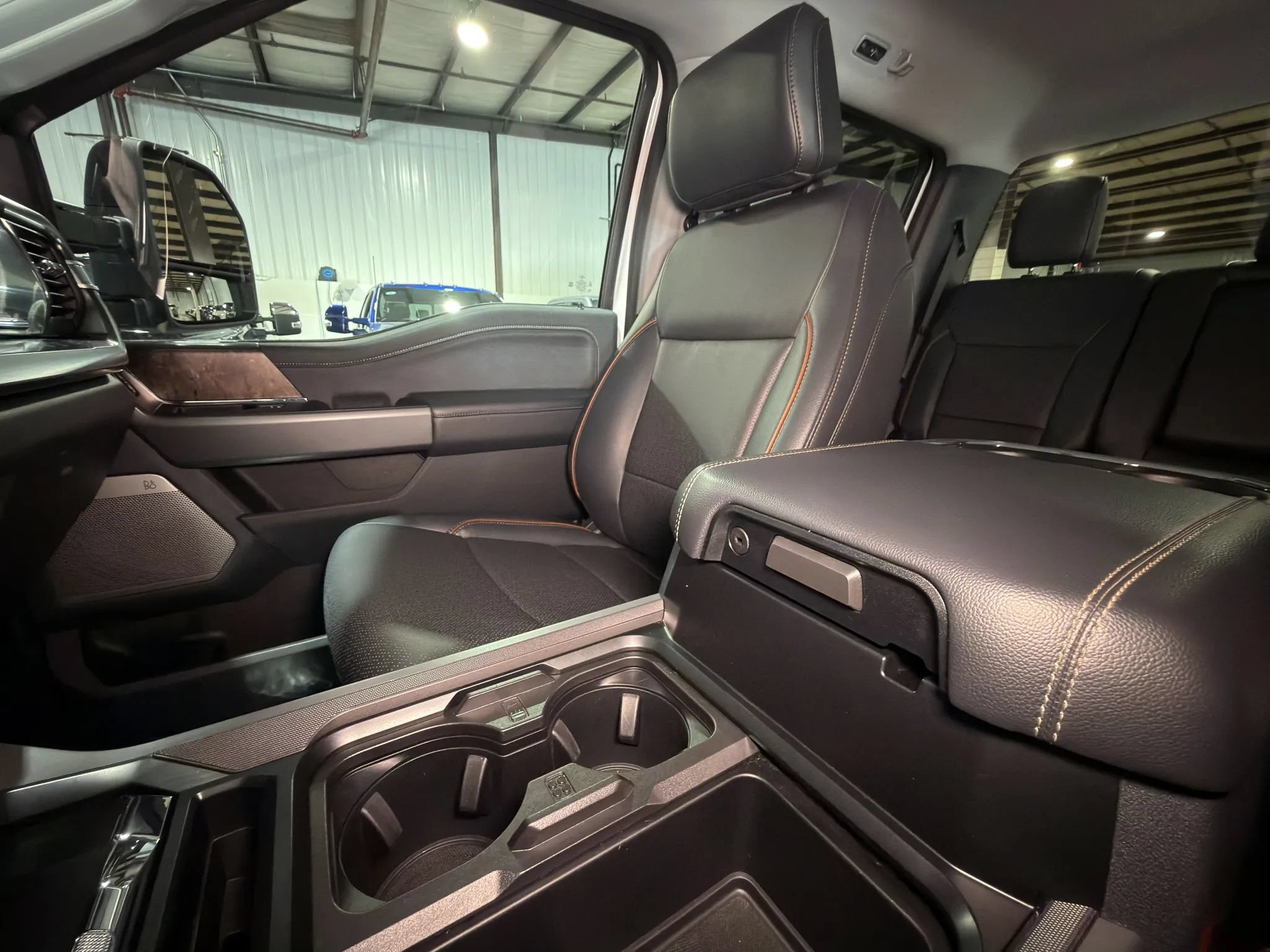 Used 2026 Ford F350 Lariat AWD/4WD image 29