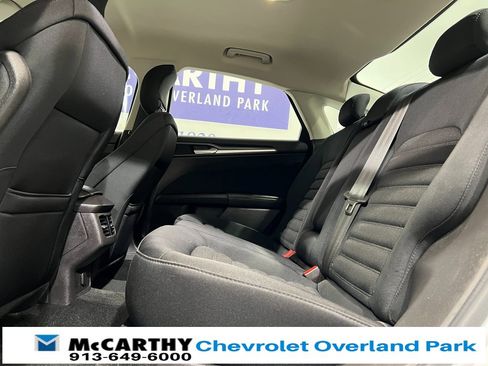 Used 2013 Ford Fusion SE image 22