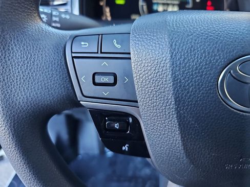 Certified 2025 Toyota Camry LE image 11