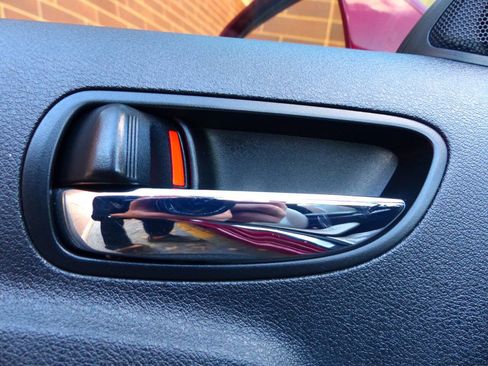 Used 2011 Lexus IS 250C w/ Luxury Pkg image 25