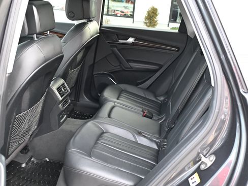 Used 2019 Audi Q5 2.0T Premium Plus image 40