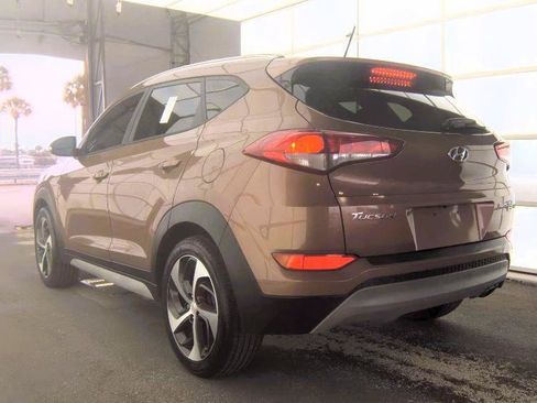 Used 2017 Hyundai Tucson Sport AWD/4WD image 4