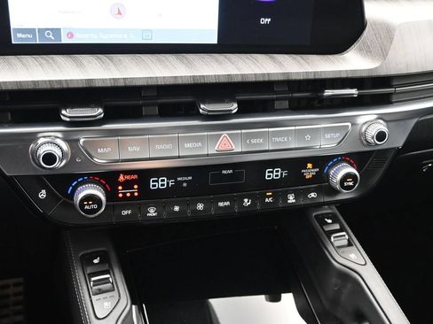 Used 2023 Kia Telluride SX AWD/4WD image 18