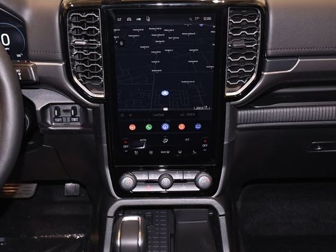 New 2026 Ford Ranger Lariat w/ Black Appearance Package AWD/4WD image 22