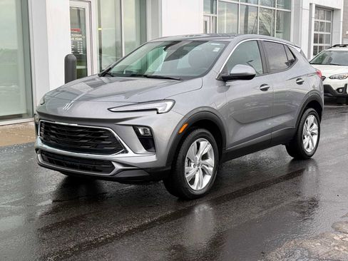 Used 2024 Buick Encore GX Preferred w/ Comfort Package image 1