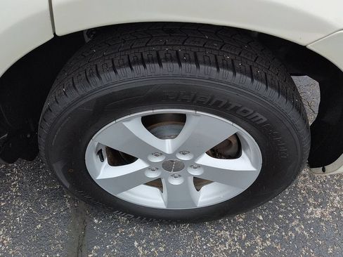 Used 2016 Dodge Journey SE w/ Flexible Seating Group FWD image 10