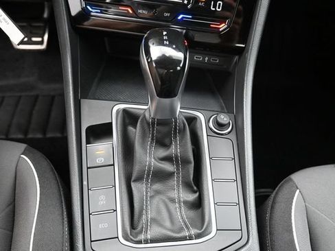 Used 2025 Volkswagen Jetta Sport FWD image 24