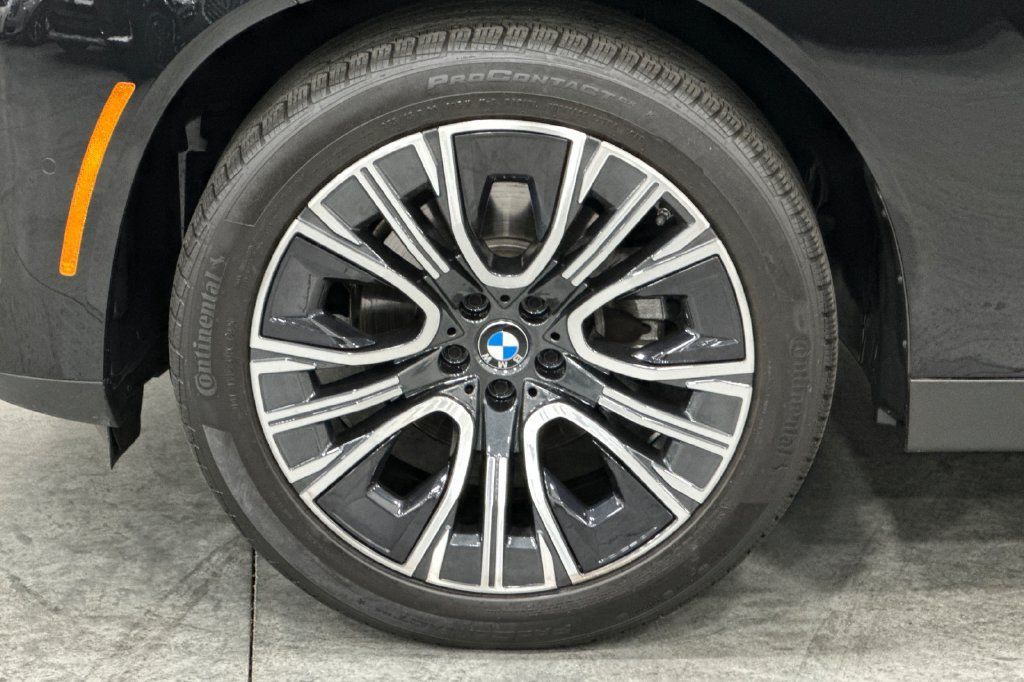 Used 2026 BMW X3 xDrive30i w/ Convenience Package AWD/4WD image 33