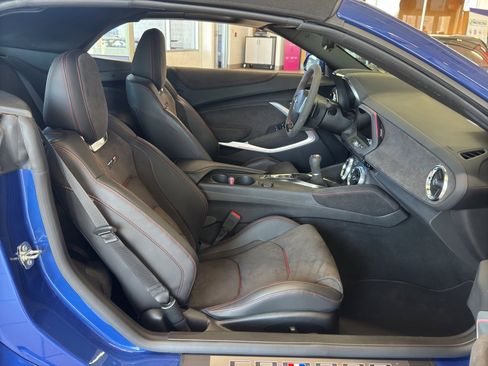 Used 2023 Chevrolet Camaro ZL1 image 15