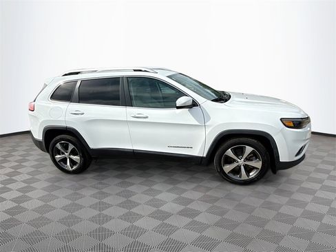 Used 2020 Jeep Cherokee Limited image 5