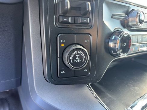 New 2025 Ford F150 Lariat w/ Equipment Group 501A Mid image 37