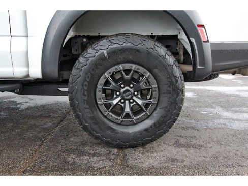 Used 2021 Ford F150 Raptor w/ Raptor 37 Performance Package AWD/4WD image 33