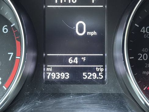 Used 2018 Volkswagen Passat 2.0T R-Line FWD image 26
