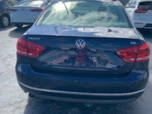 Used 2012 Volkswagen Passat 2.5 SEL Premium image 4
