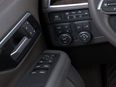 New 2026 Chevrolet Suburban Z71 w/ Comfort Package image 22