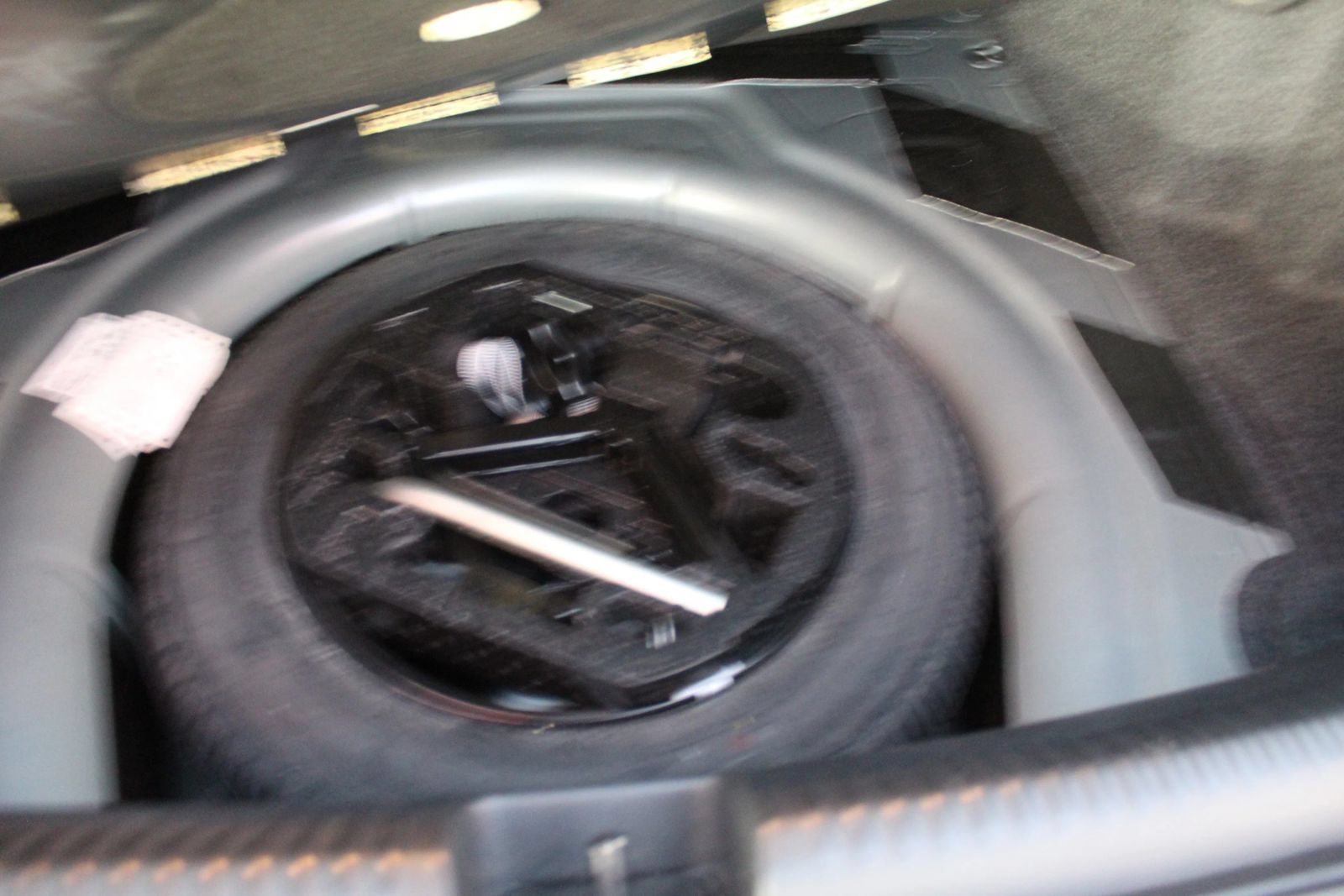 Used 2013 Volkswagen Jetta SE FWD image 30