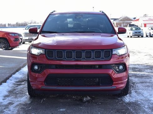 Used 2023 Jeep Compass Limited image 8