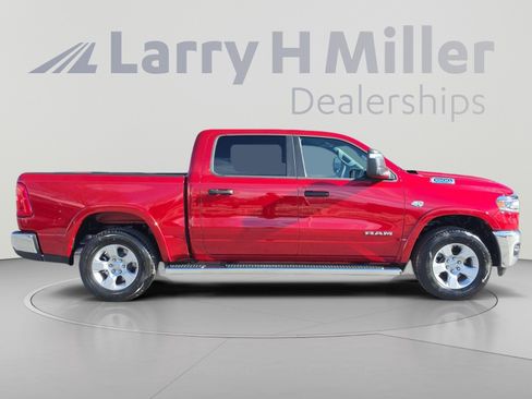 New 2026 RAM 1500 Big Horn AWD/4WD image 6