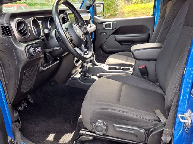 Used 2022 Jeep Gladiator Sport AWD/4WD image 14