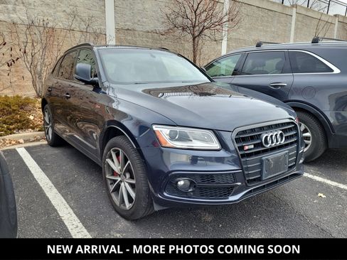 Used 2017 Audi SQ5 Premium Plus image 1