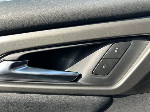 New 2026 Chevrolet Traverse LT image 56