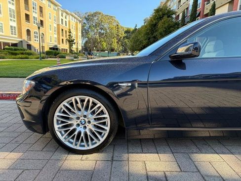 Used 2007 BMW 750i RWD image 18