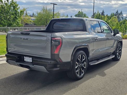 Used 2025 GMC Sierra EV Denali AWD/4WD image 5