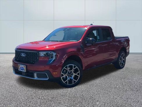 Certified 2026 Ford Maverick Lariat w/ 4K Tow Package AWD/4WD image 1