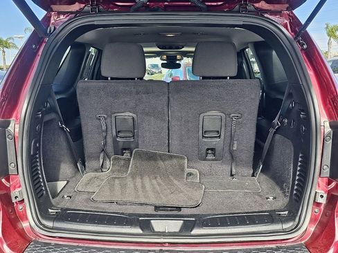 Used 2021 Dodge Durango SXT image 11