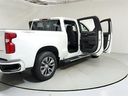 Used 2023 Chevrolet Silverado 1500 RST image 10