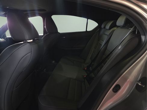 Used 2023 Lexus IS 350 F Sport RWD image 14
