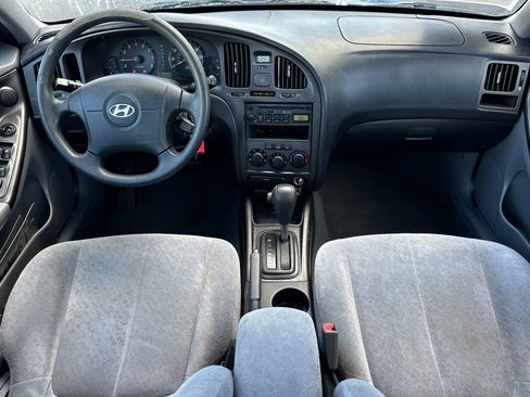Used 2004 Hyundai Elantra GLS image 13