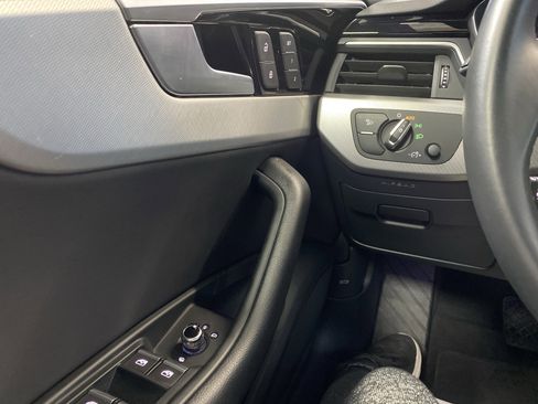 Used 2025 Audi A5 2.0T Premium Plus image 22