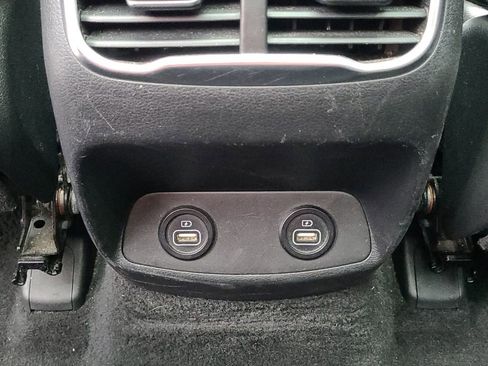 Used 2022 Hyundai Santa Fe SEL w/ Convenience + Premium Package image 16