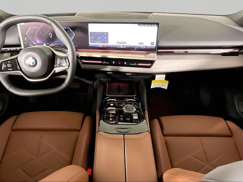 New 2026 BMW 530i xDrive AWD/4WD image 8