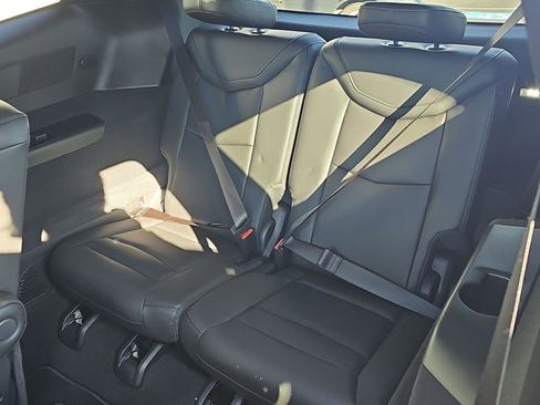 Certified 2025 Cadillac XT6 Premium Luxury image 13