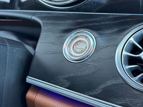 Used 2018 Mercedes-Benz E 400 Coupe image 34