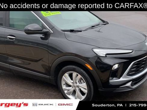 Certified 2024 Buick Encore GX Preferred FWD image 2