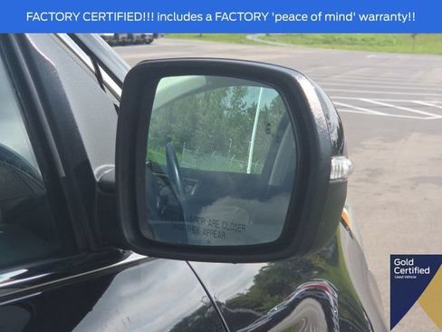 Used 2023 Ford Edge Titanium AWD/4WD image 8