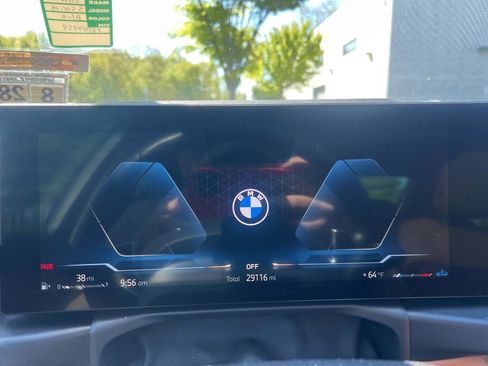 Used 2023 BMW 330i xDrive Sedan w/ Driving Assistance Package AWD/4WD image 1