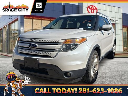 Used 2013 Ford Explorer Limited image 1