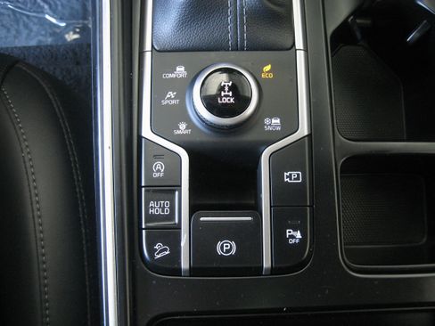 Certified 2023 Kia Sorento X-Line EX image 18