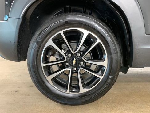 Used 2025 Chevrolet TrailBlazer LT image 36